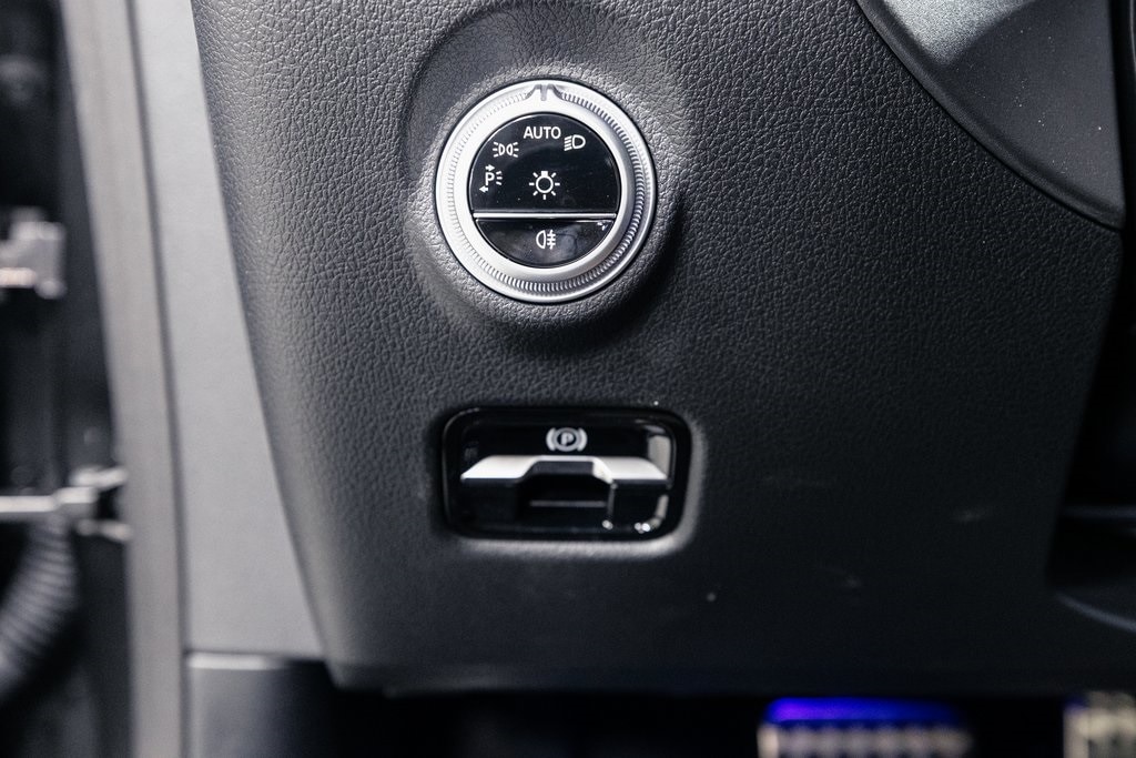 2024 MERCEDES-BENZ CLE - Image 11