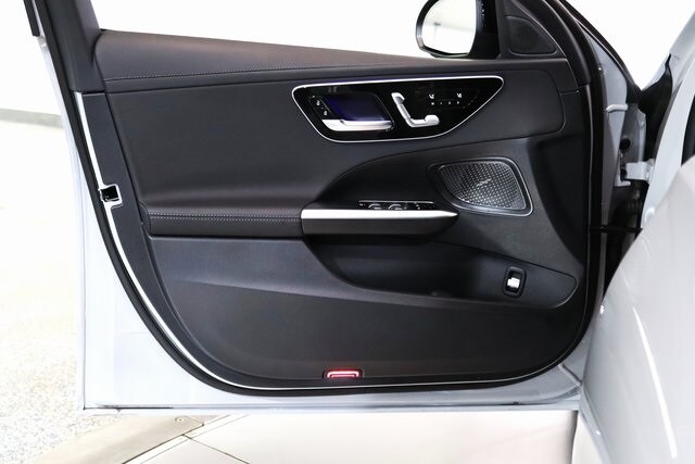 2025 MERCEDES-BENZ C-CLASS - Image 18