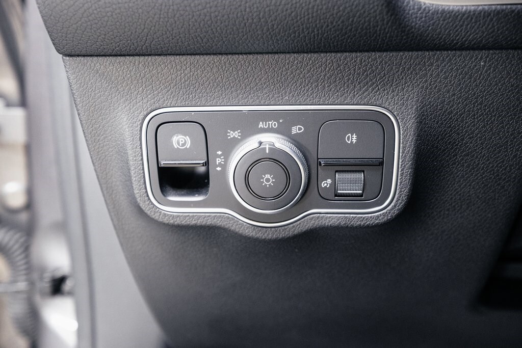 2022 MERCEDES-BENZ GLB-CLASS - Image 9