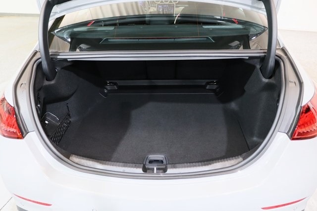 2025 MERCEDES-BENZ C-CLASS - Image 29