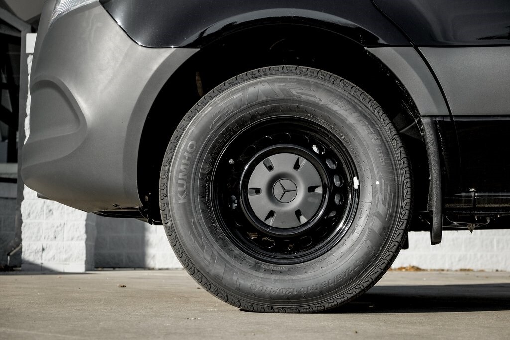 New 2026 Mercedes-Benz Sprinter 2500 High Roof 4-Cyl Diesel