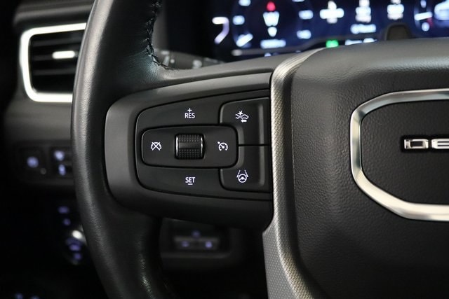 2023 GMC YUKON - Image 4