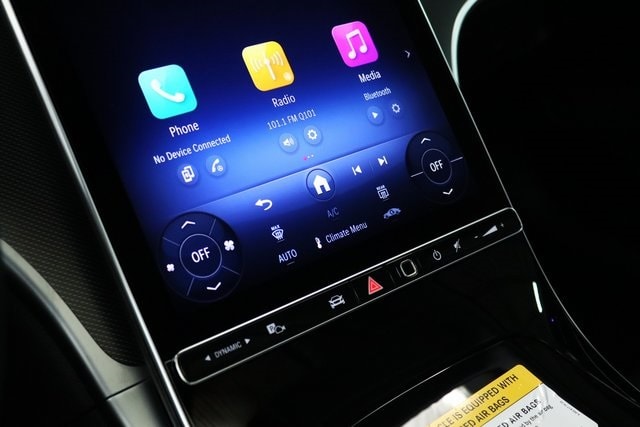 2025 MERCEDES-BENZ C-CLASS - Image 25