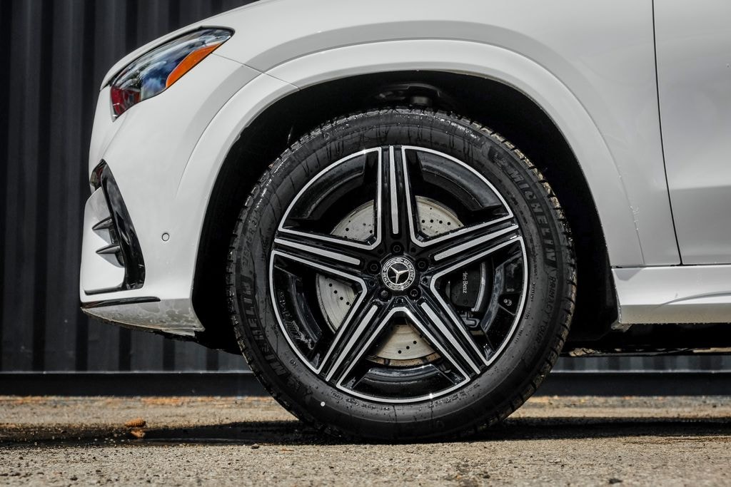 New 2026 Mercedes-Benz GLE 450e 4MATIC SUV