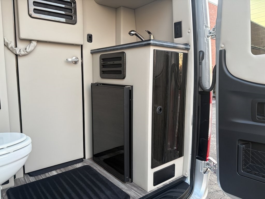 2024 MERCEDES-BENZ SPRINTER - Image 27