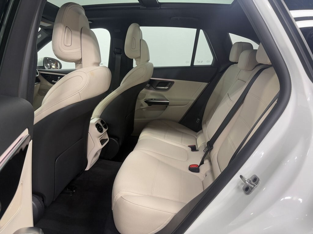 2025 MERCEDES-BENZ GLC-CLASS - Image 23