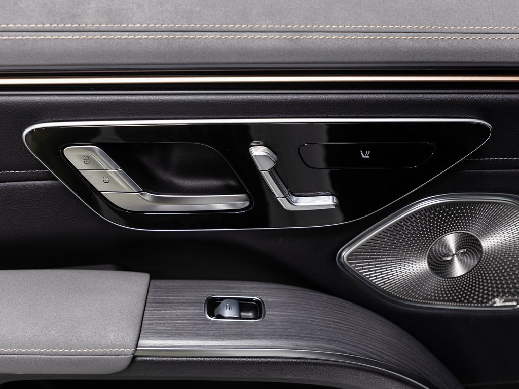 2023 MERCEDES-BENZ EQS-CLASS SUV - Image 29