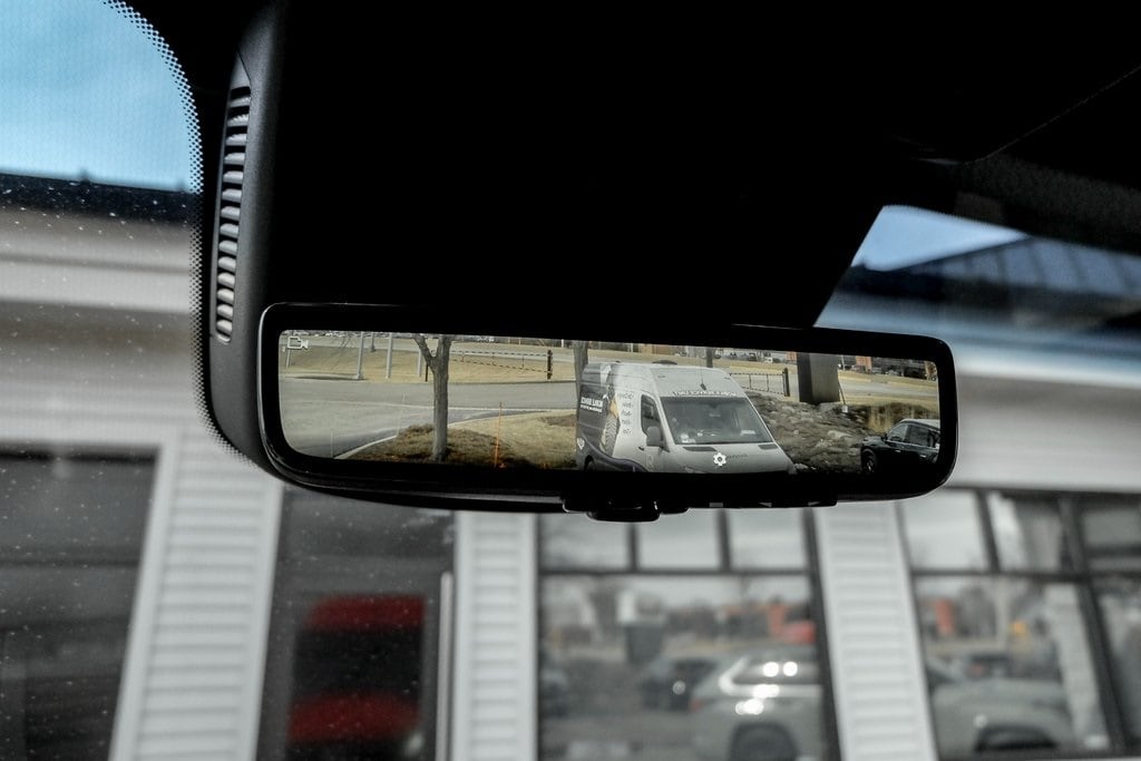 2025 MERCEDES-BENZ SPRINTER - Image 19