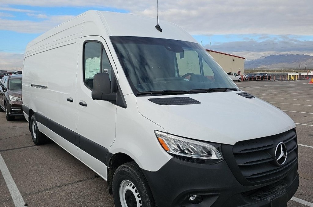 2024 MERCEDES-BENZ SPRINTER - Image 3
