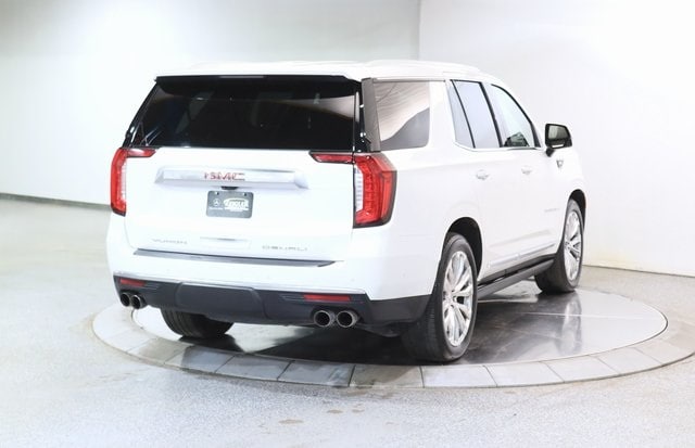 2023 GMC YUKON - Image 12