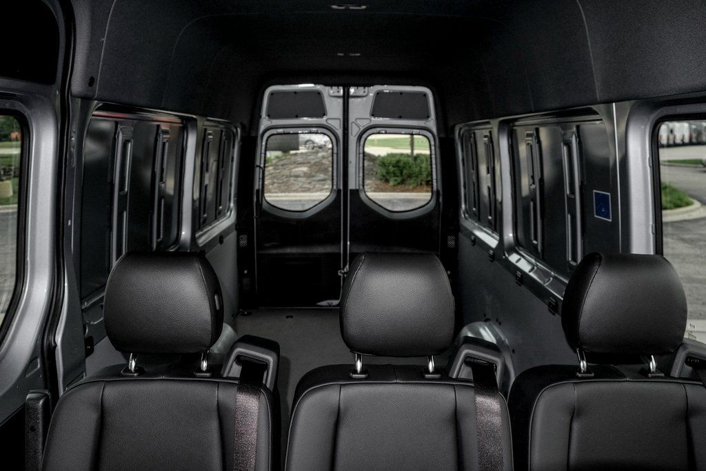 2025 MERCEDES-BENZ SPRINTER - Image 21