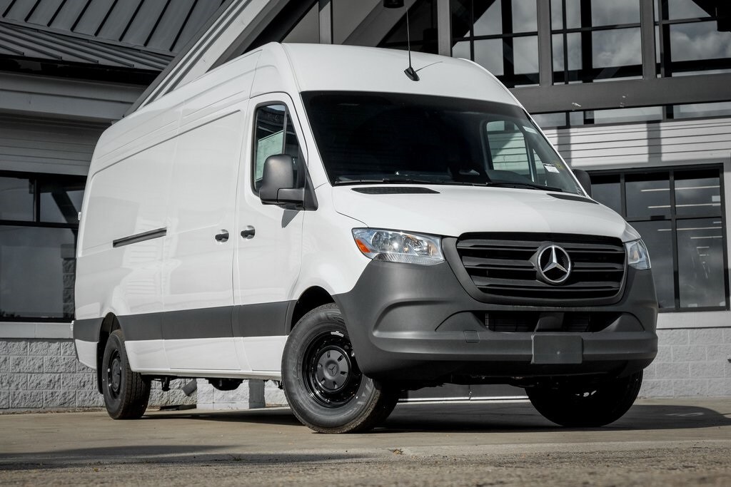 New 2025 Mercedes-Benz Sprinter 2500 High Roof 4-Cyl Diesel HO Van Cargo Van