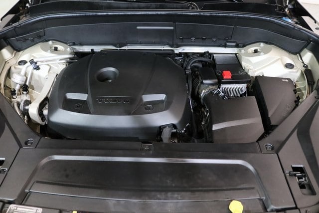 2016 VOLVO XC90 - Image 28