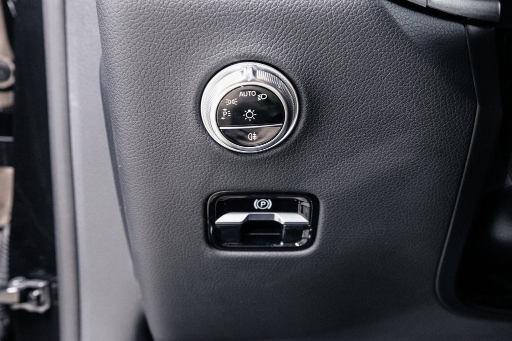 2025 MERCEDES-BENZ GLC-CLASS - Image 10