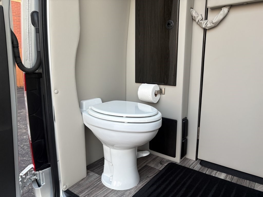 2024 MERCEDES-BENZ SPRINTER - Image 26