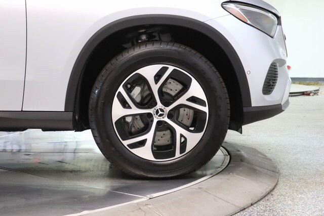 2025 MERCEDES-BENZ GLC-CLASS - Image 17