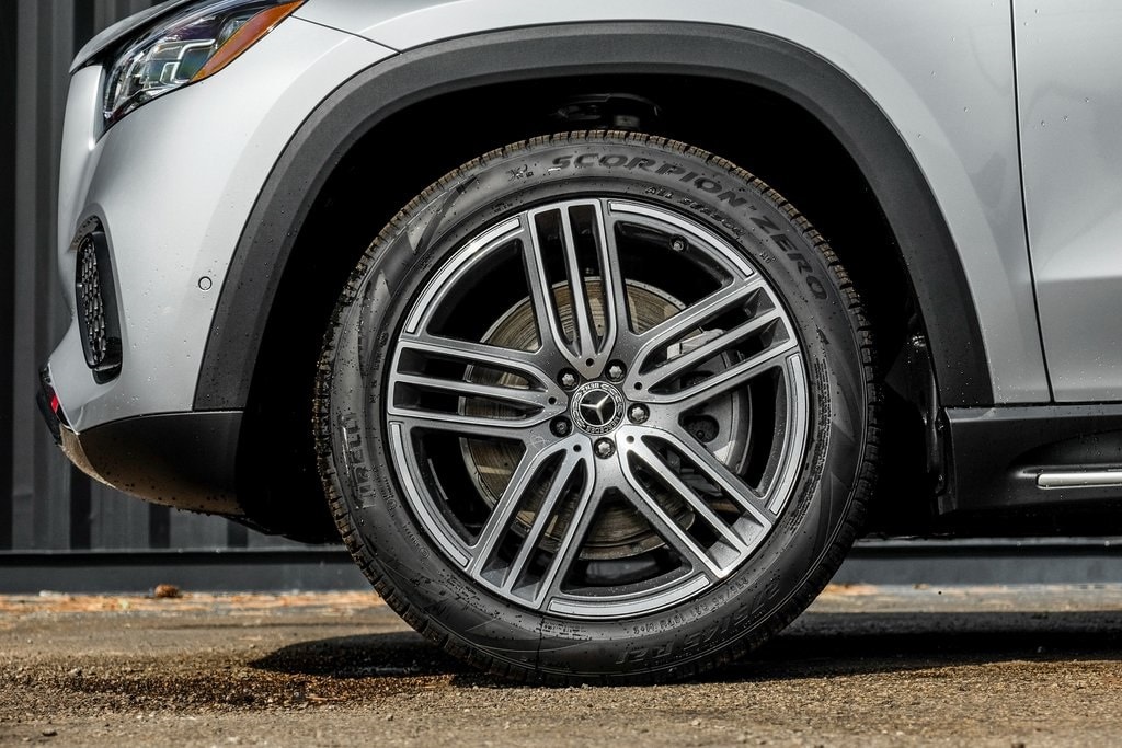 2026 MERCEDES-BENZ GLS-CLASS - Image 4