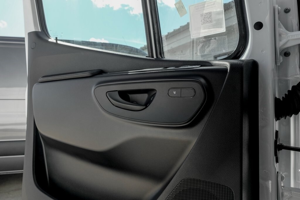 2026 MERCEDES-BENZ SPRINTER - Image 13