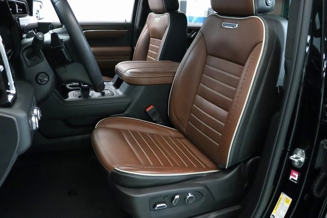 2024 GMC SIERRA - Image 15