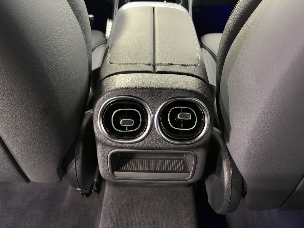 2025 MERCEDES-BENZ GLC-CLASS - Image 28