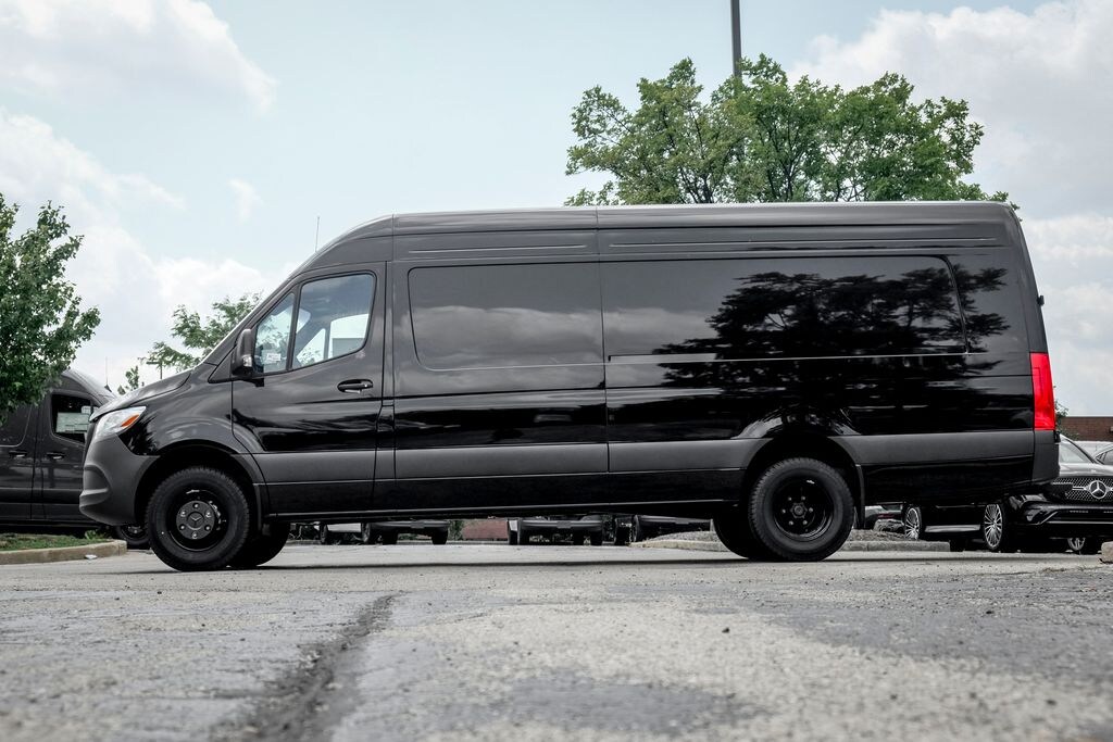 New 2026 Mercedes-Benz Sprinter 3500 High Roof 4-Cyl Diesel HO Van Extended Cargo Van