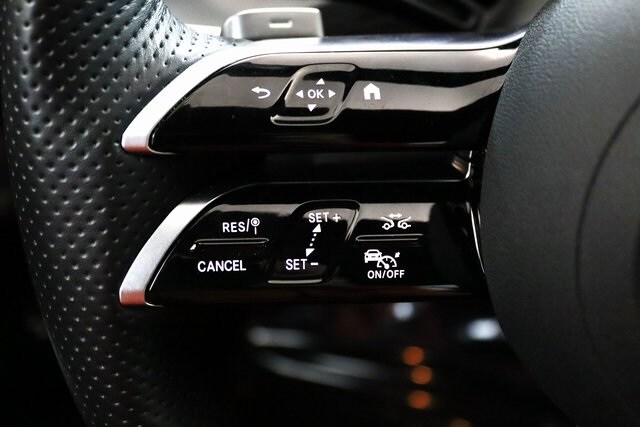 2025 Mercedes Benz C 300 4MATIC photo 4