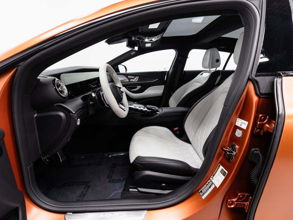 2024 MERCEDES-BENZ AMG GT - Image 8