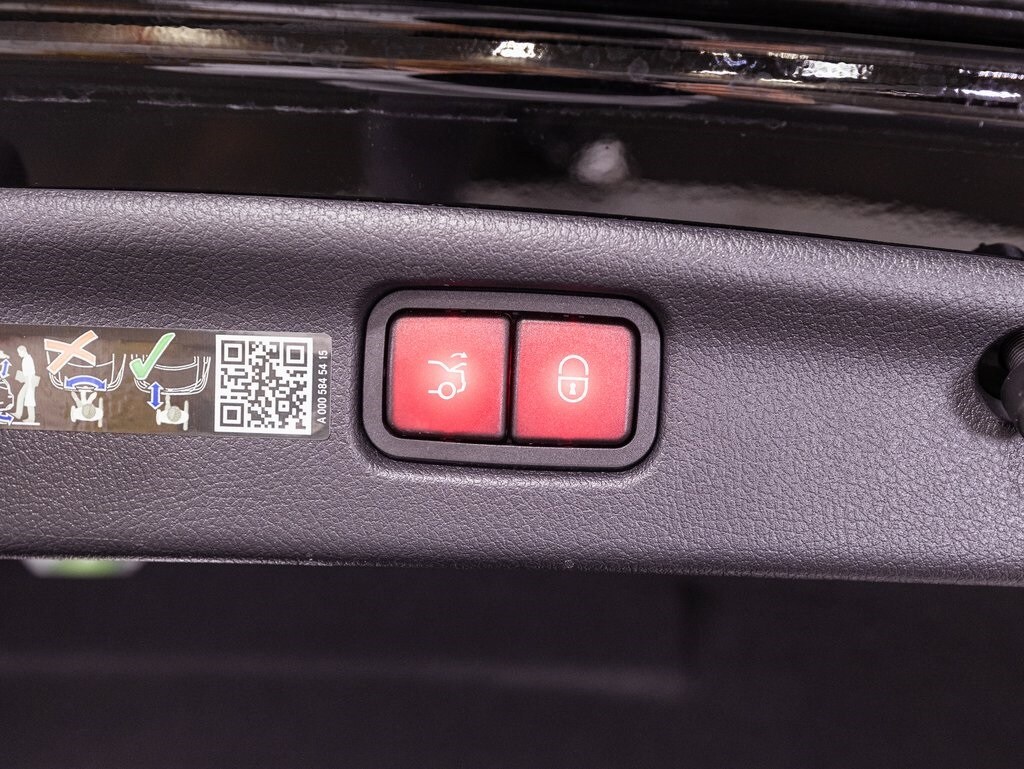 2024 MERCEDES-BENZ C-CLASS - Image 33