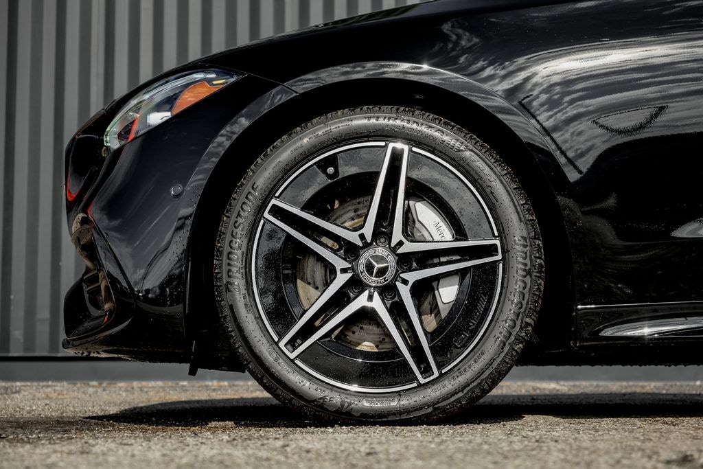 New 2026 Mercedes-Benz C 300 4MATIC Sedan