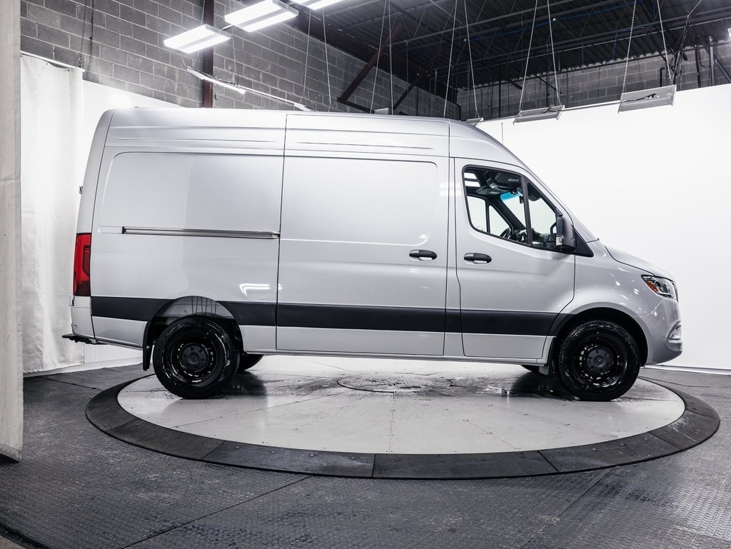 2024 MERCEDES-BENZ SPRINTER - Image 30