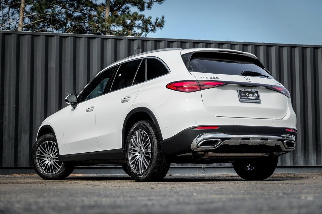 New 2026 Mercedes-Benz GLC 300 4MATIC SUV