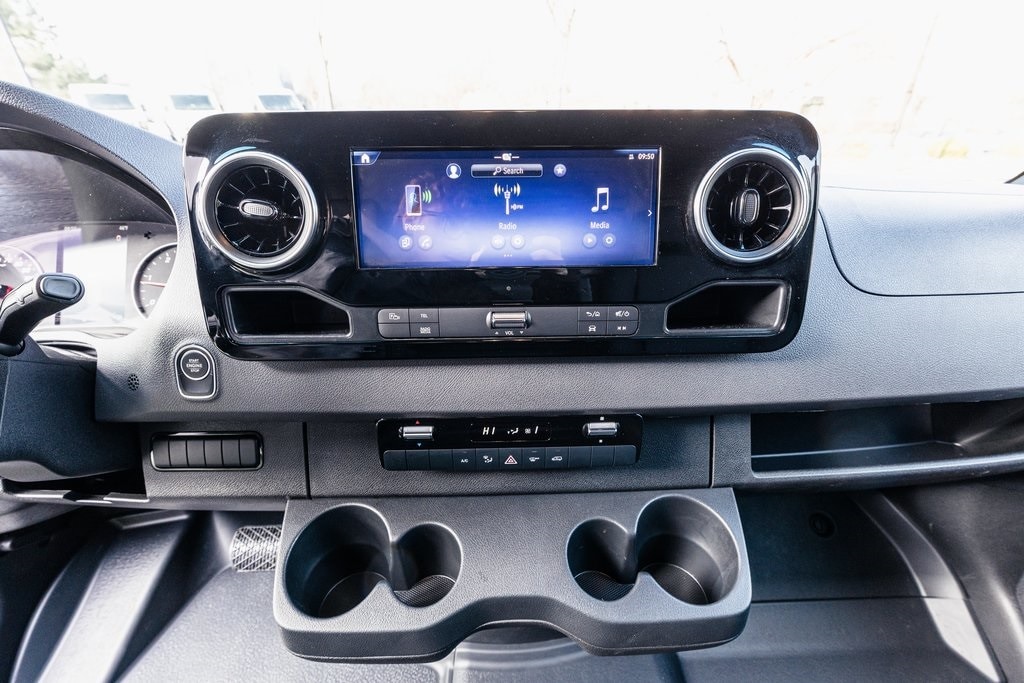 2025 MERCEDES-BENZ SPRINTER - Image 15