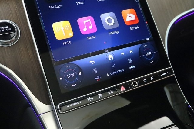 2025 MERCEDES-BENZ GLC-CLASS - Image 30