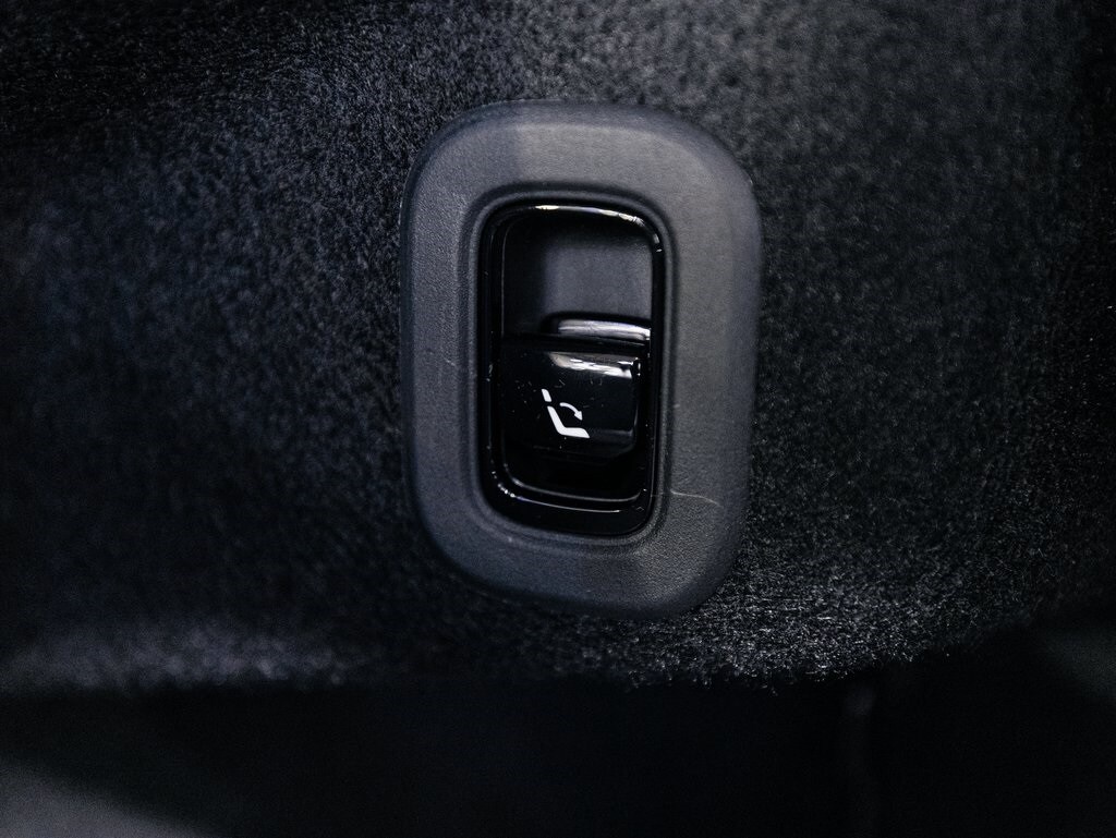 2024 MERCEDES-BENZ CLE - Image 32