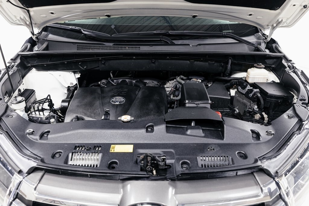 2018 TOYOTA HIGHLANDER - Image 30