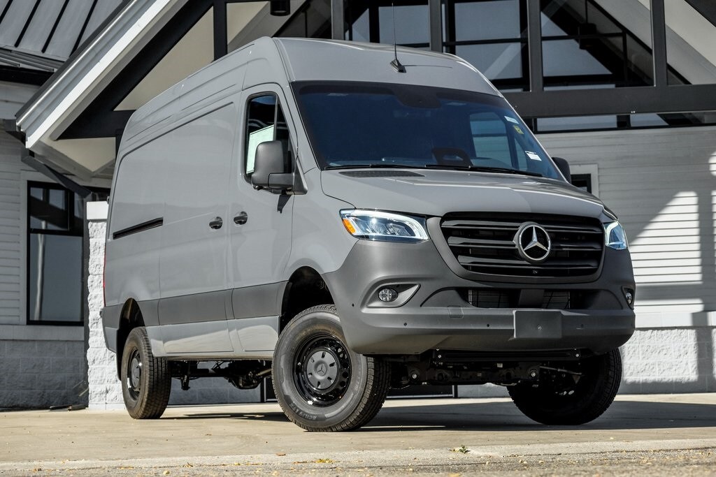 New 2026 Mercedes-Benz Sprinter 2500 Standard Roof 4-Cyl Diesel HO Van Cargo Van