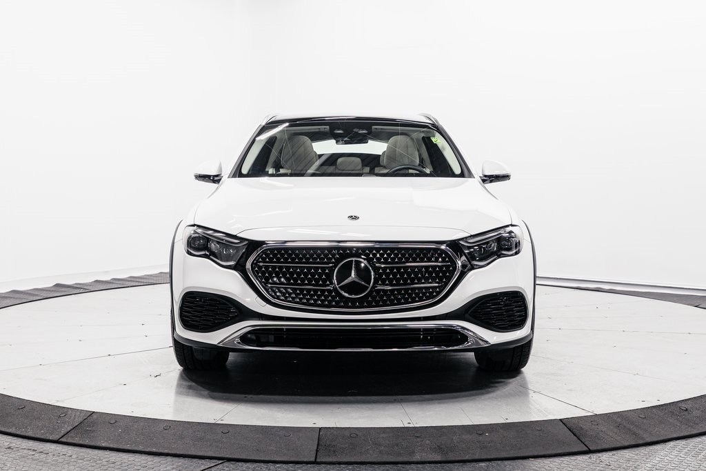 2025 MERCEDES-BENZ E-CLASS - Image 2