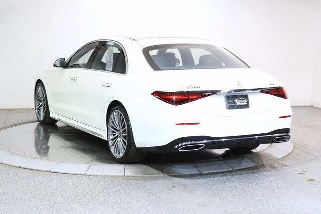 2023 Mercedes Benz S 580 4MATIC photo 2