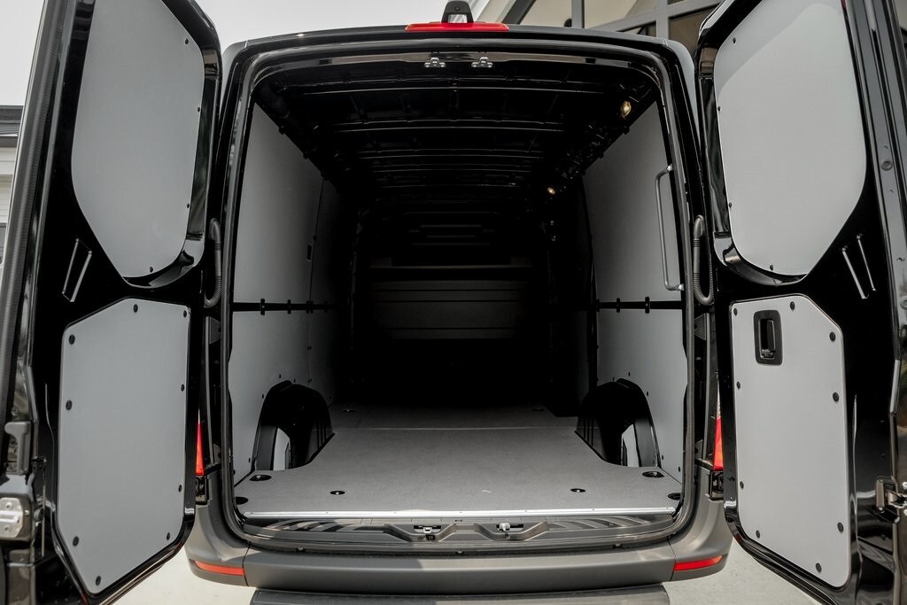 2025 MERCEDES-BENZ SPRINTER - Image 11