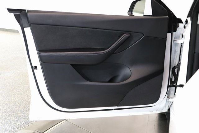 2022 TESLA MODEL Y - Image 16