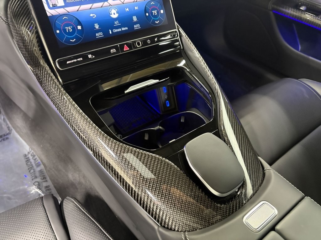 2025 MERCEDES-BENZ AMG GT - Image 16