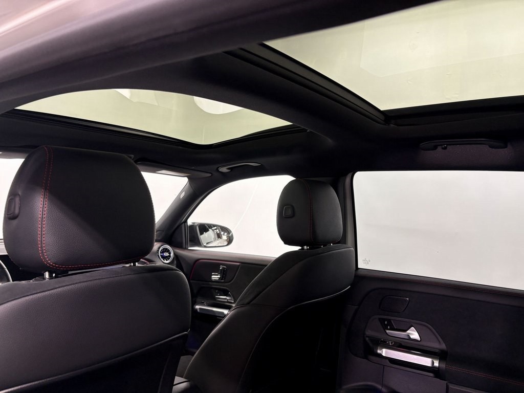 2023 MERCEDES-BENZ EQB-CLASS - Image 21