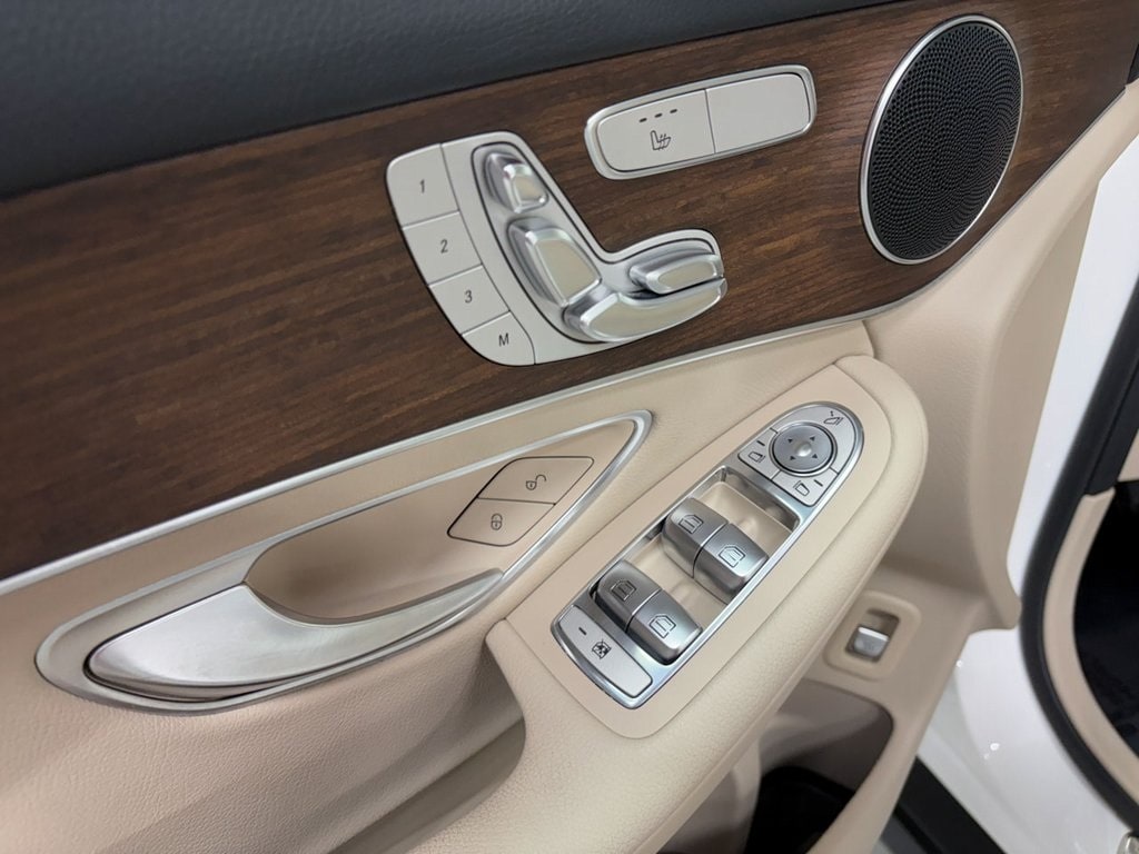 2022 MERCEDES-BENZ GLC-CLASS - Image 6