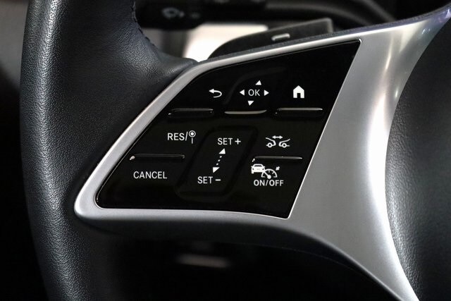 2025 Mercedes Benz GLB 250 4MATIC photo 4