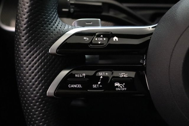 2025 MERCEDES-BENZ C-CLASS - Image 4