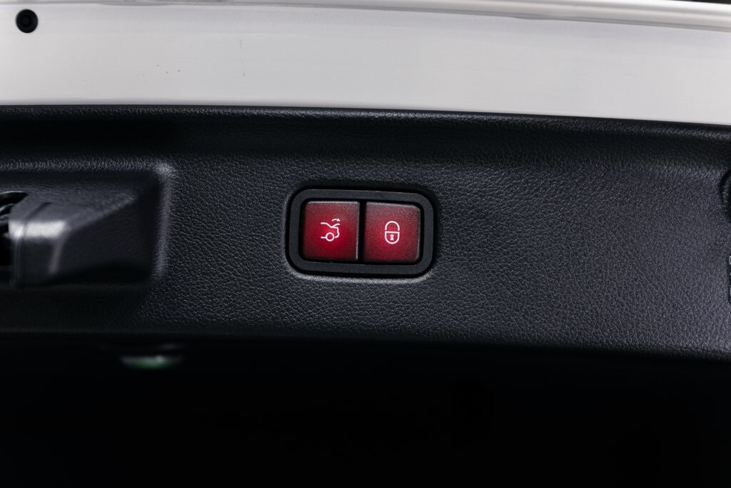 2024 MERCEDES-BENZ S-CLASS - Image 32