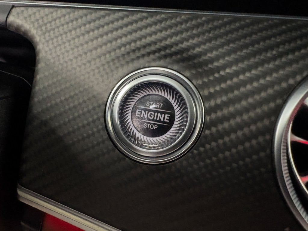 2022 MERCEDES-BENZ AMG GT - Image 17