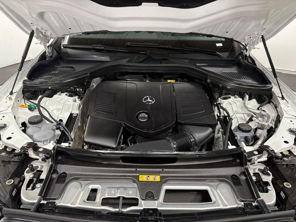 2025 MERCEDES-BENZ GLC-CLASS - Image 32