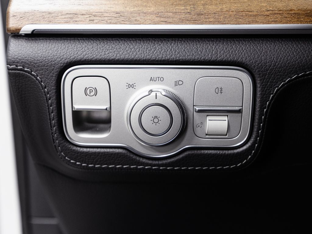 2025 MERCEDES-BENZ GLE-CLASS - Image 10