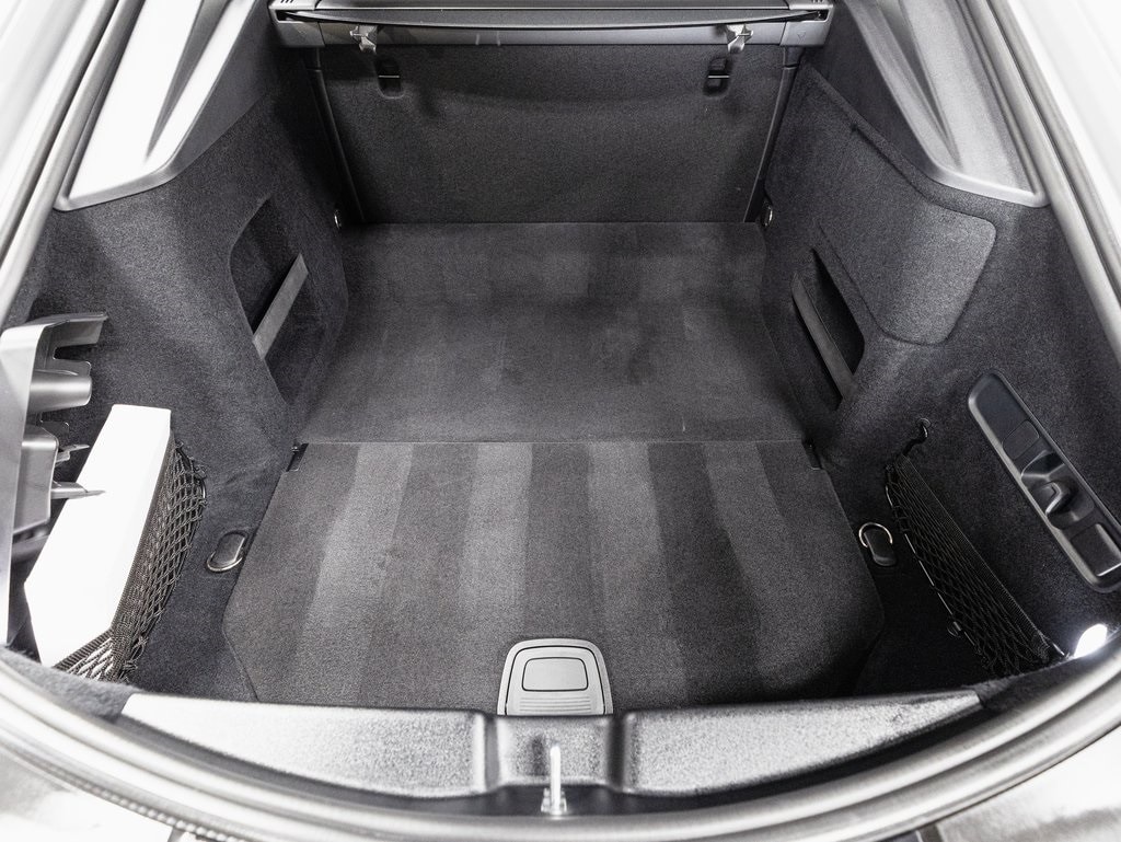 2025 MERCEDES-BENZ AMG GT - Image 28